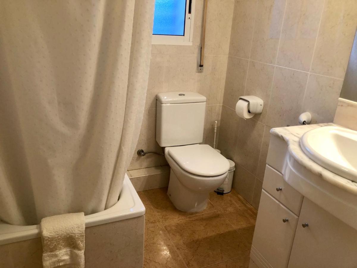 SALOU 1 linia de mar 3 baños 3 hab.WIFI 110m2 Apartamento Exterior foto